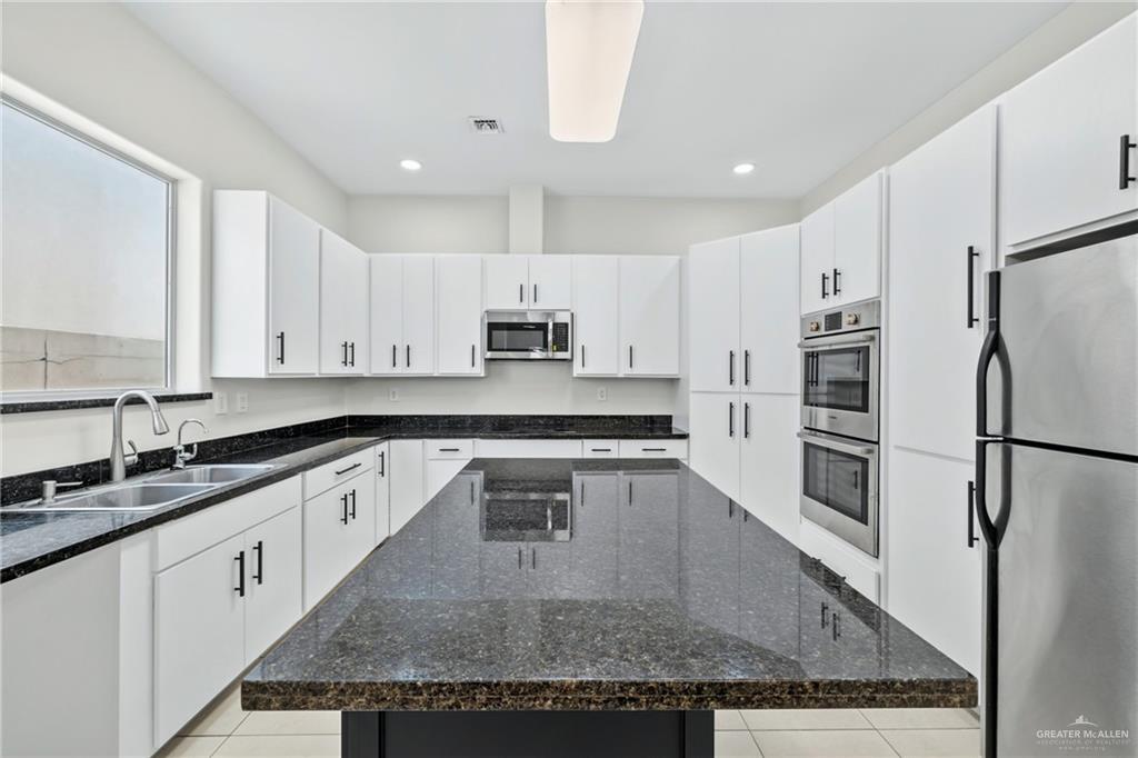 Photo 5 of 2224 45th Street