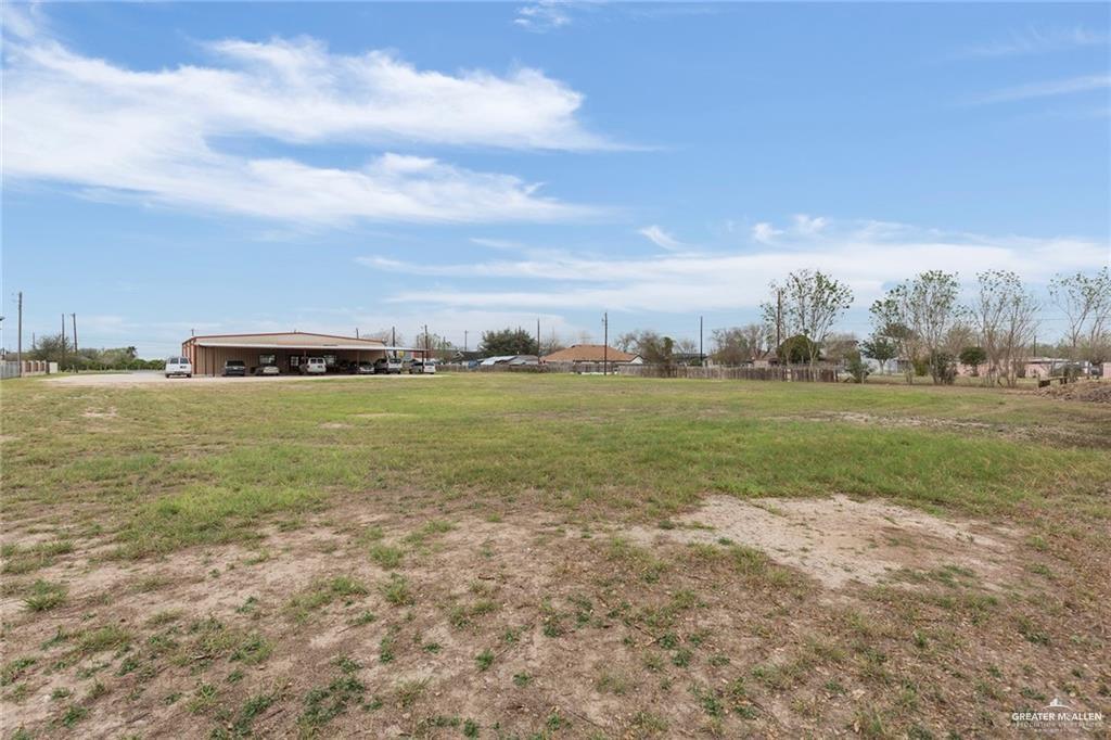 Photo 27 of 1212 Raul Longoria Road