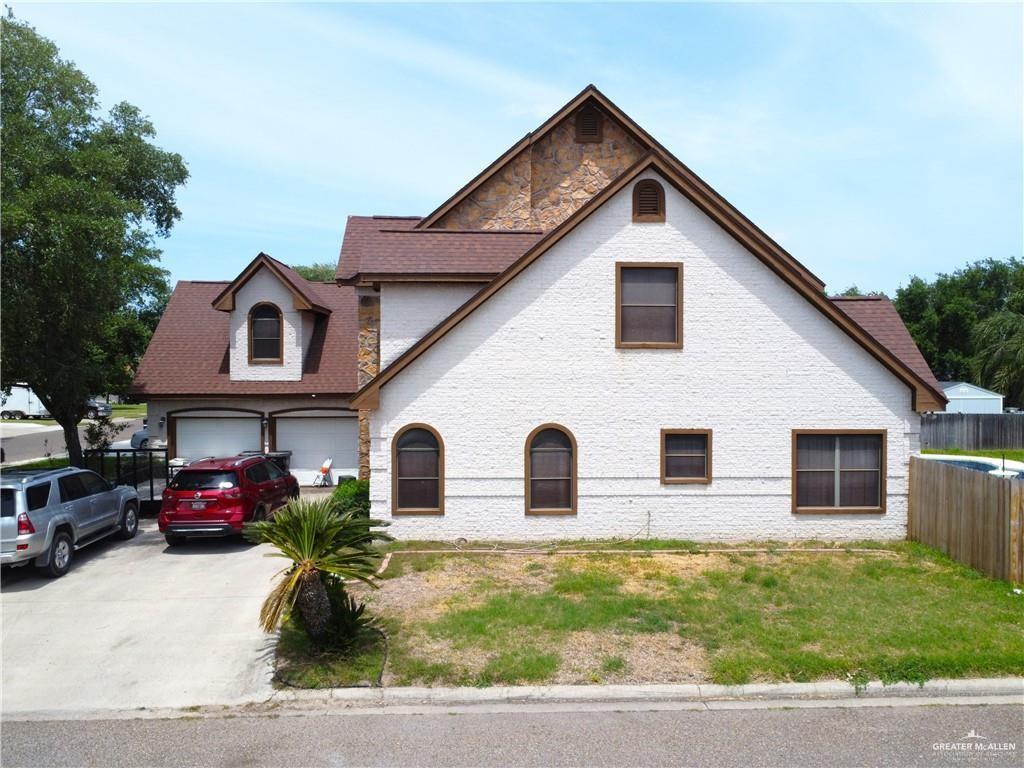 Photo 5 of 2206 Highland Drive