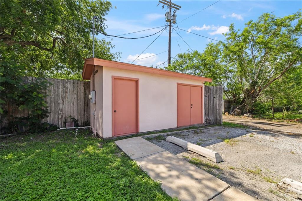Photo 26 of 1649 Sam Houston Drive