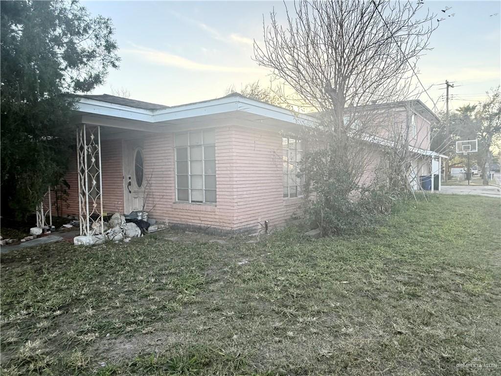 Photo 3 of 1021 17th Street