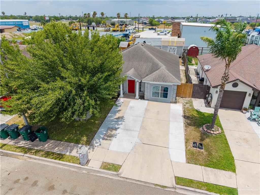 Photo 2 of 3101 Camelia Avenue
