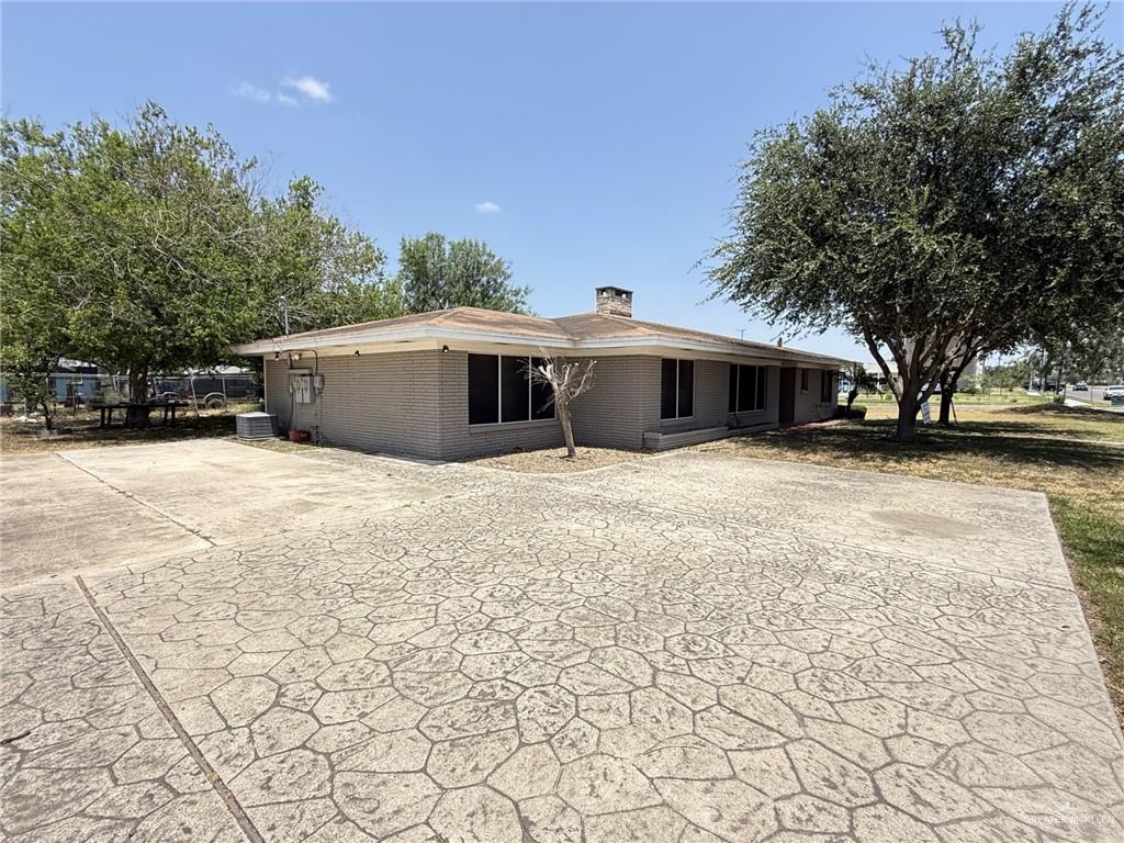 Photo 4 of 1523 10th Avenue