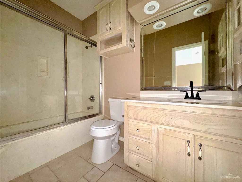 Photo 36 of 602 Buena Vista Drive