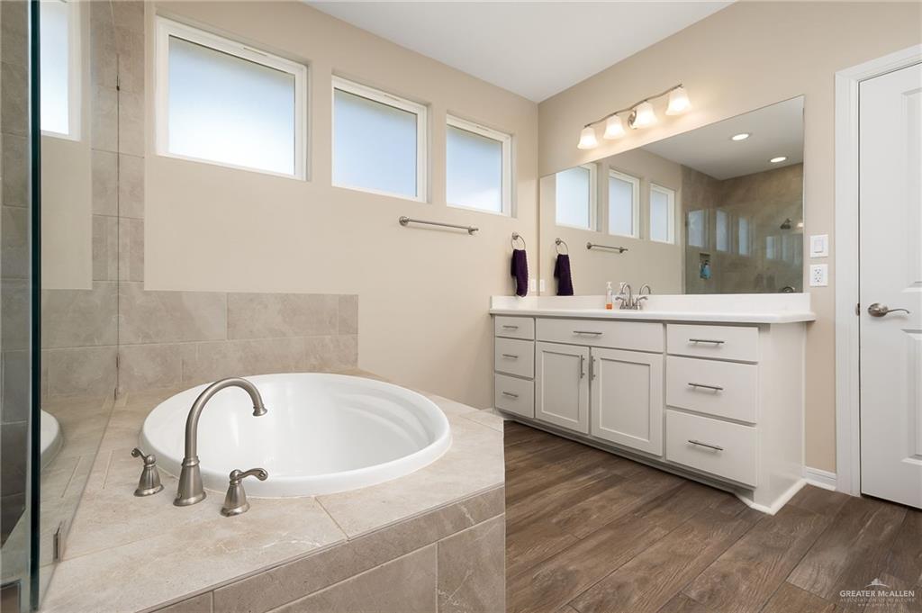 Photo 11 of 14454 Chalk Ridge Drive