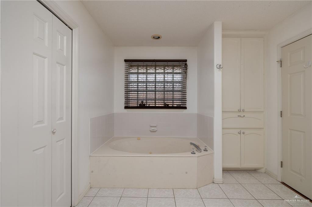 Photo 8 of 7024 26th Street