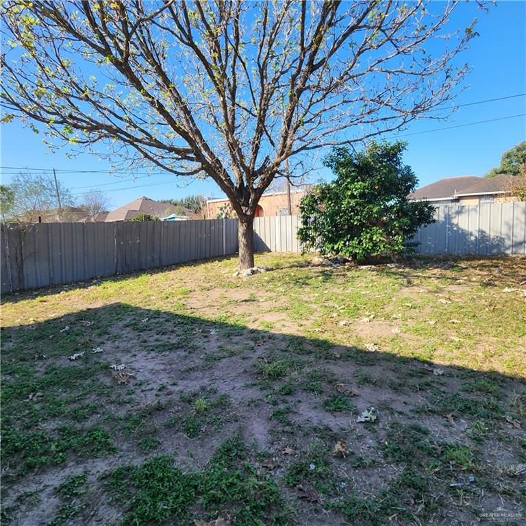Photo 33 of 421 Casiano Street