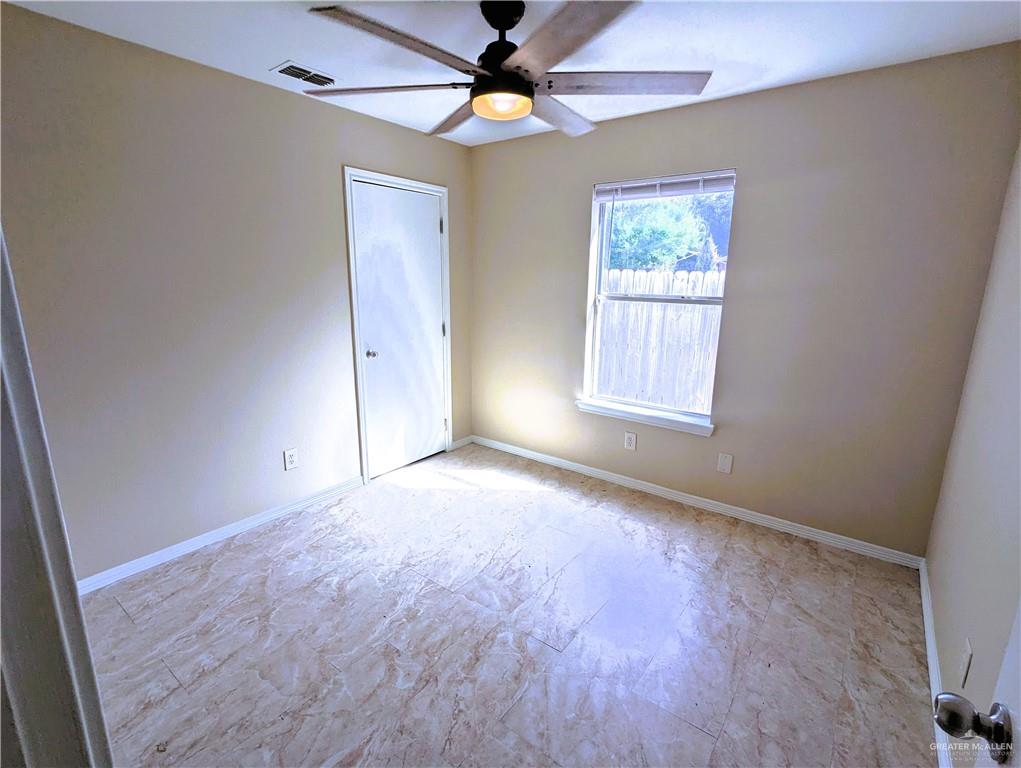 Photo 7 of 1002 Stonegate Drive