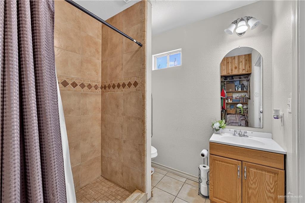 Photo 5 of 421 6th Street