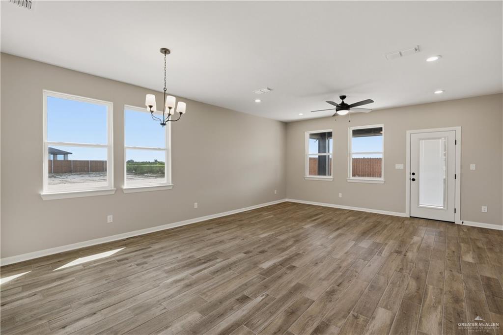 Photo 2 of 2921 Blossom Street