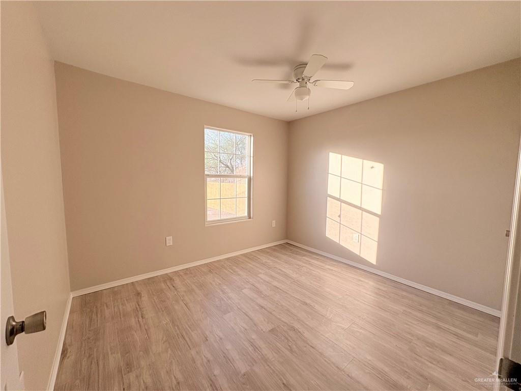 Photo 5 of 4407 Jesenia Street