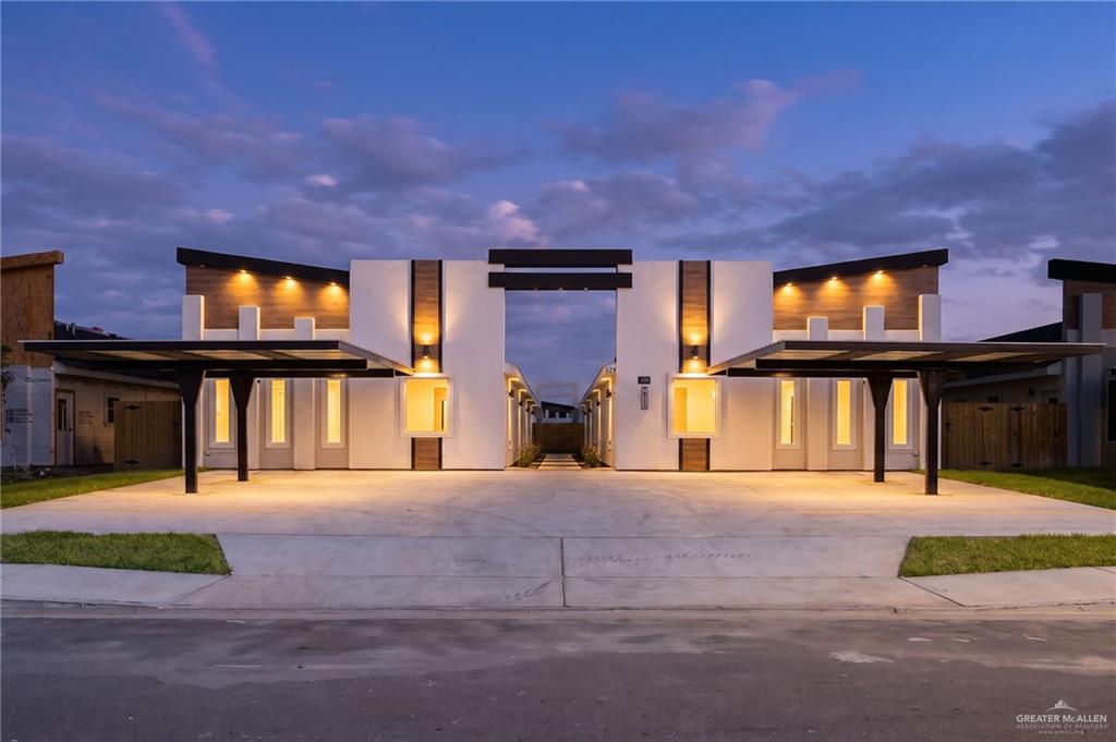 Photo 2 of 609 Onyx Avenue #3