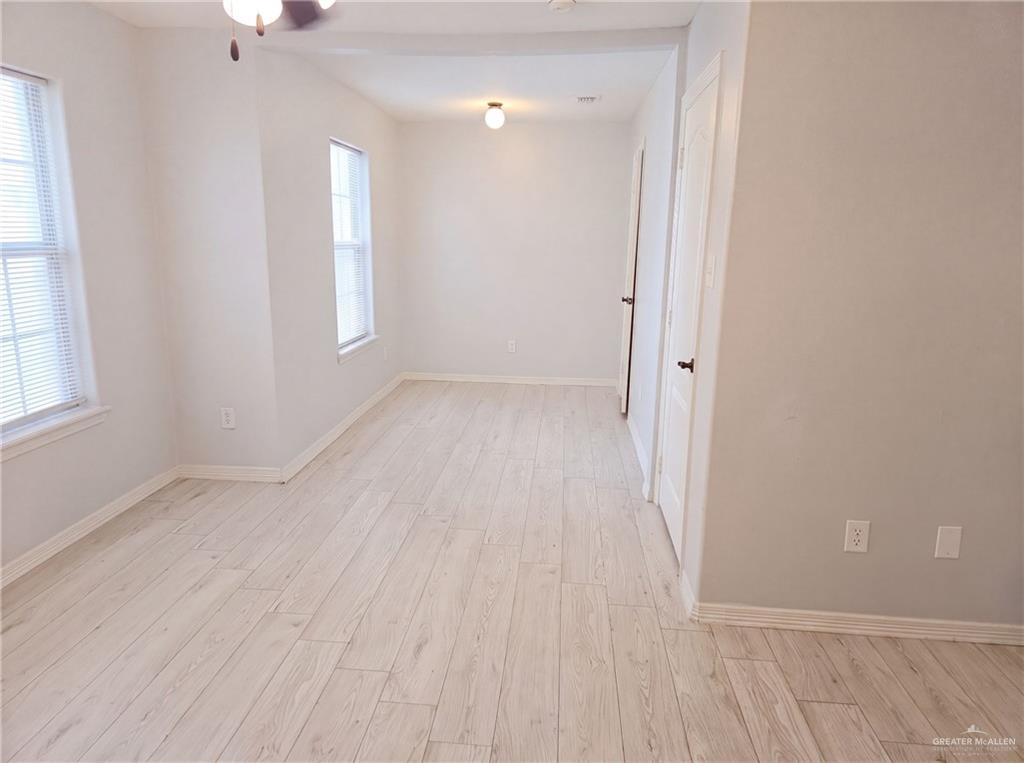 Photo 8 of 2116 6th Street