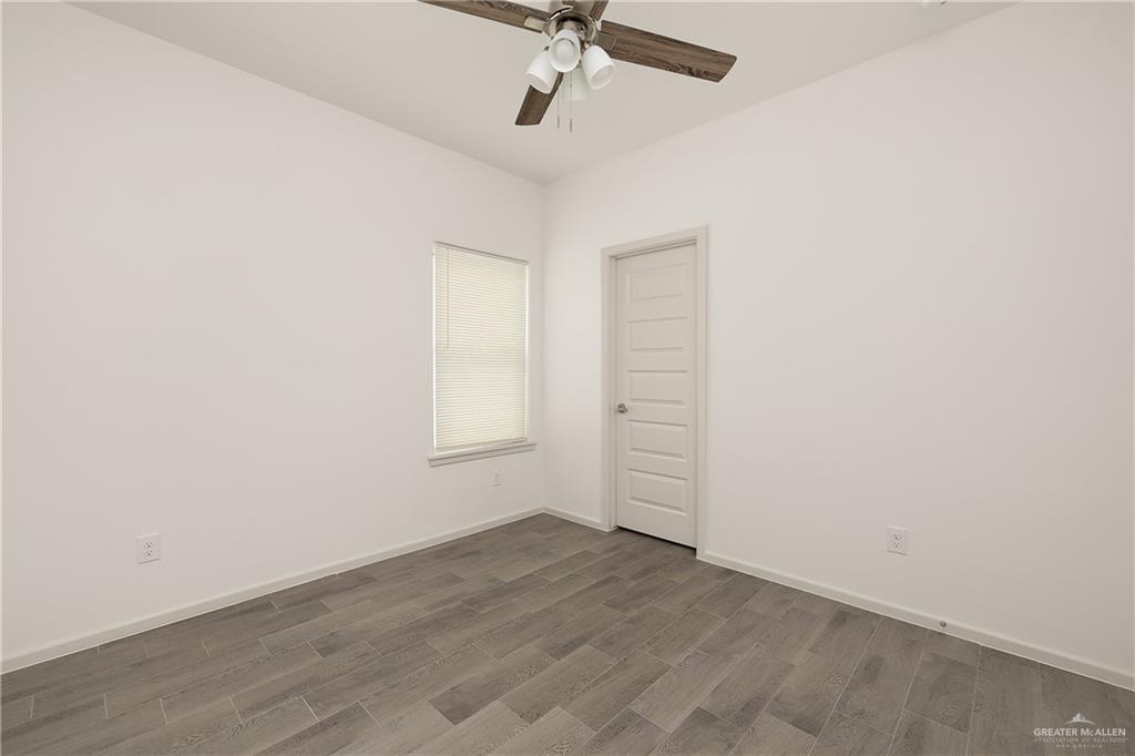 Photo 7 of 806 Linda Street #2