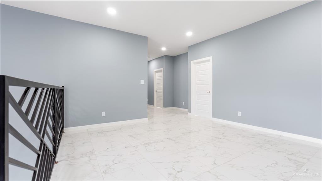 Photo 11 of 2806 Stablewood Lane