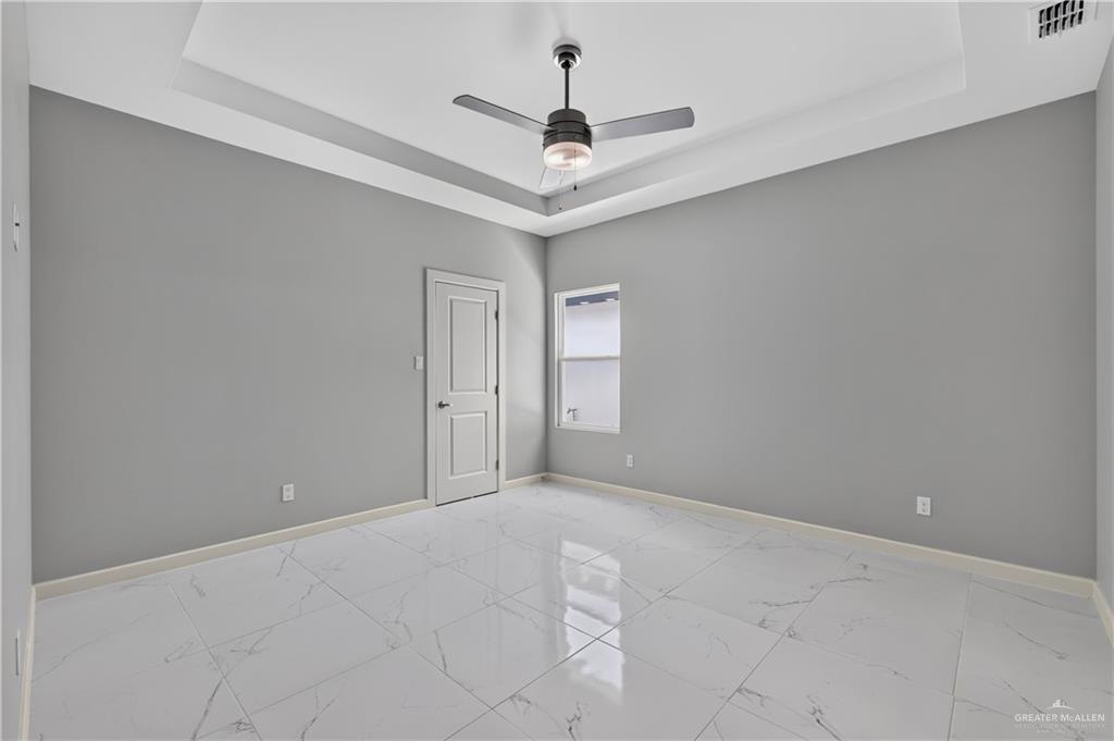 Photo 10 of 719 Coves Lane #4