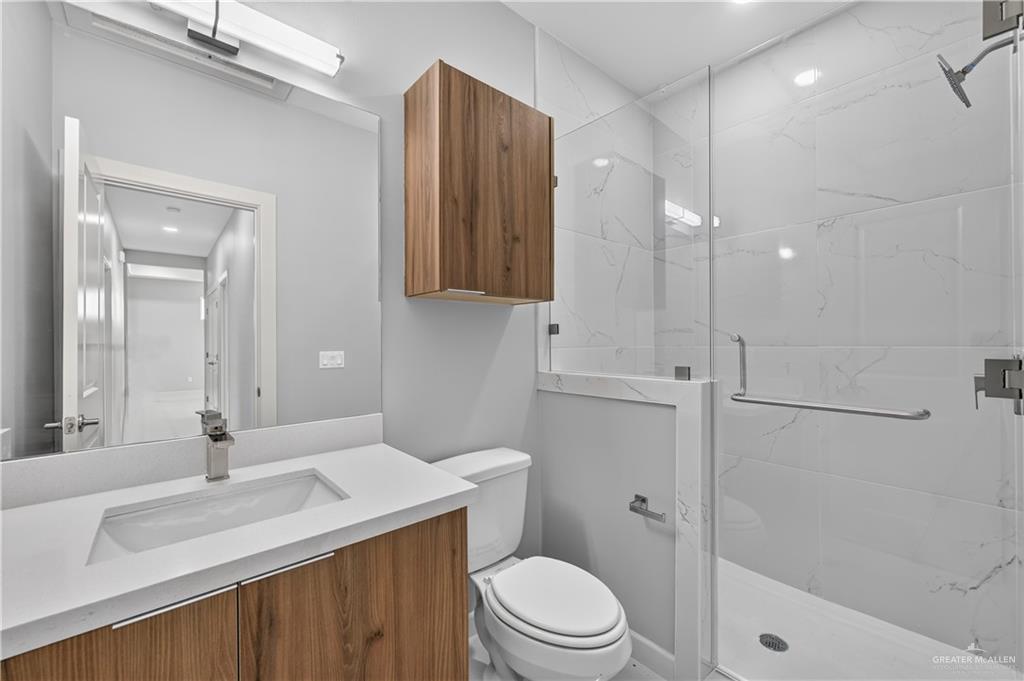 Photo 14 of 719 Coves Lane #4