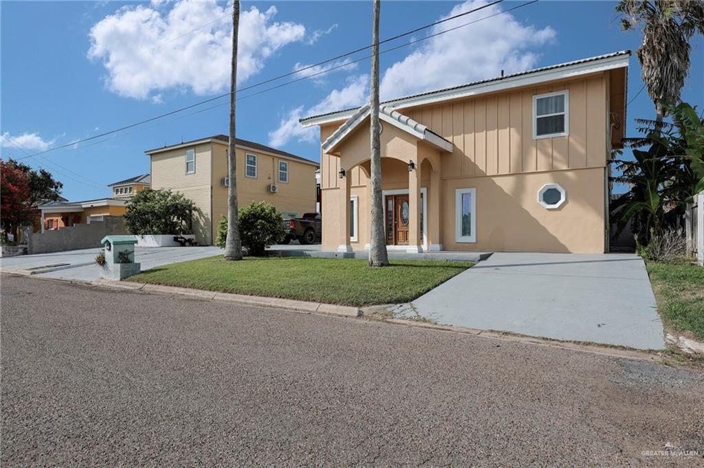 Photo 1 of 1001 Trout Avenue, Port Isabel