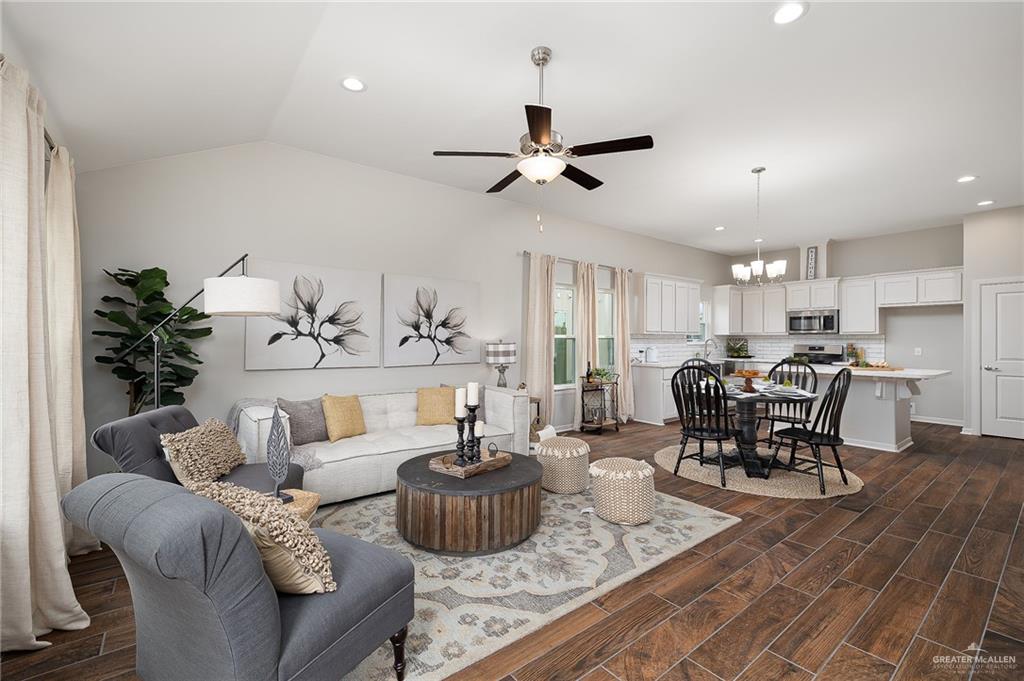 Photo 4 of 2110 Sonador Drive