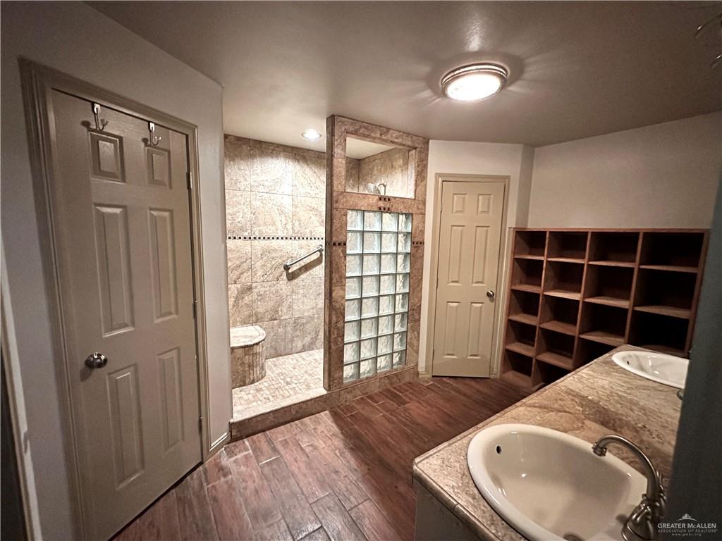 Photo 12 of 501 15th Street