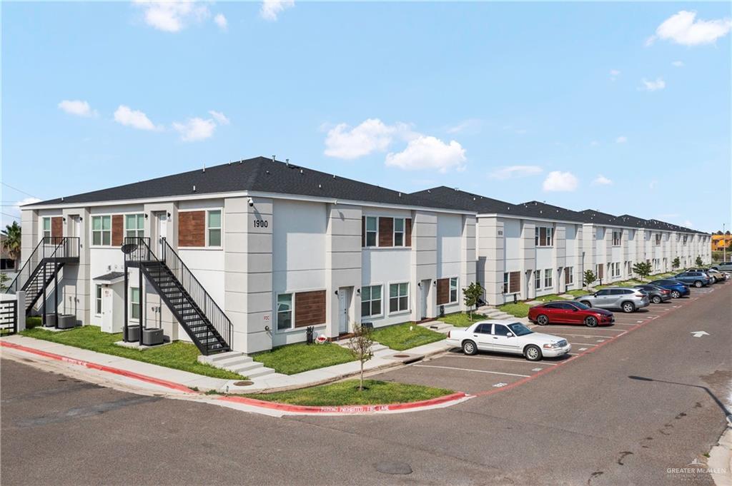 Photo 1 of 901 Yuma Avenue #1904, McAllen