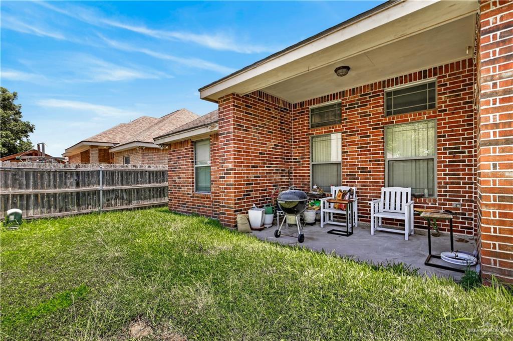 Photo 16 of 3501 Robin Avenue