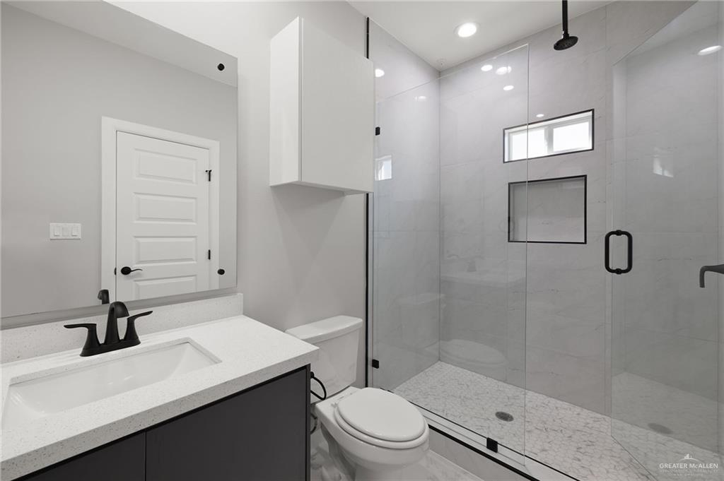 Photo 8 of 3302 Whetstone Avenue #3