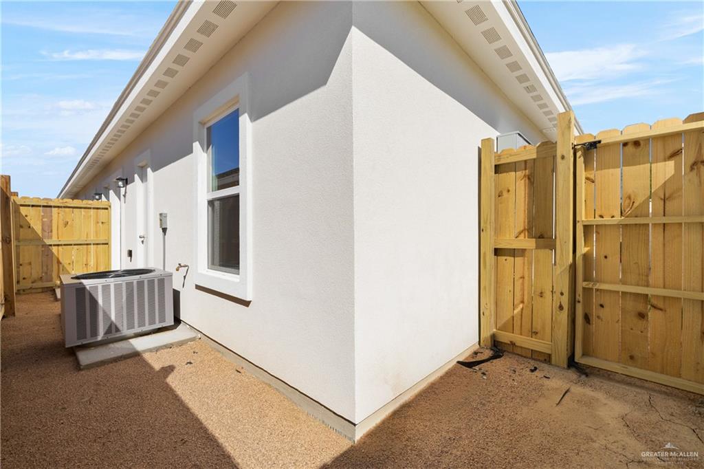 Photo 11 of 5327 Vision Street #C