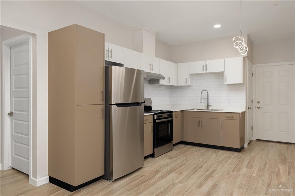 Photo 3 of 5327 Vision Street #C