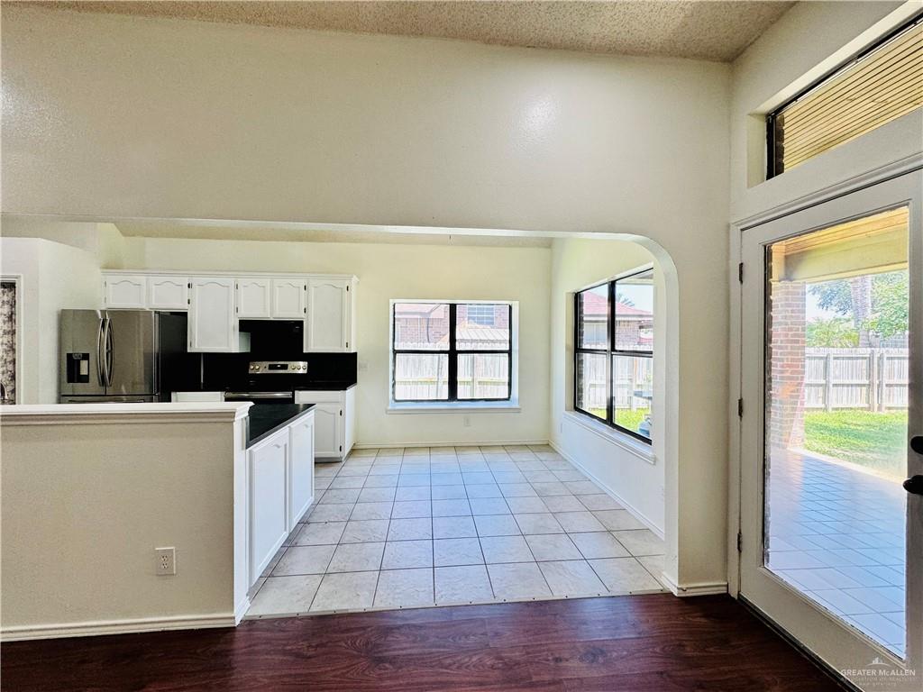 Photo 13 of 2410 28th Street