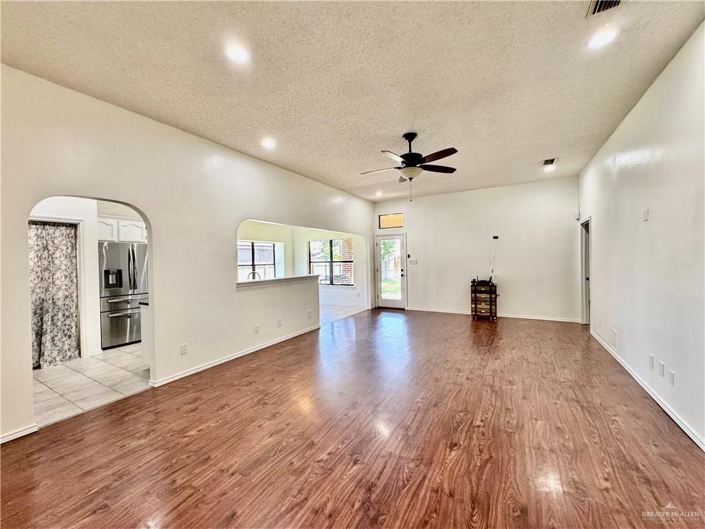 Photo 7 of 2410 28th Street