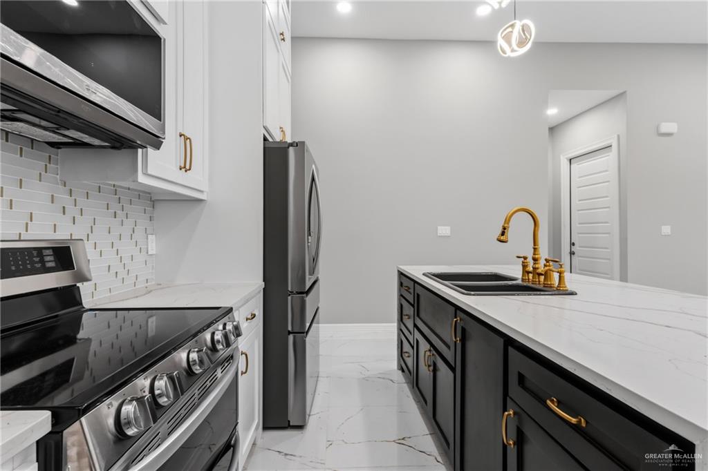 Photo 9 of 302 30th Street