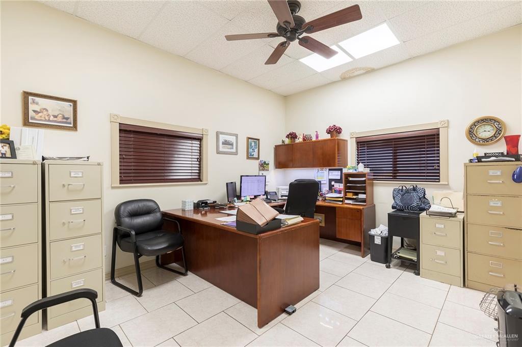 Photo 8 of 951 Falcon Boulevard
