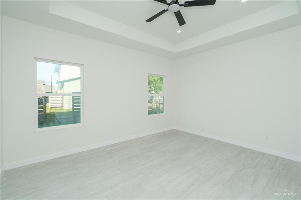 Photo 16 of 461 Texas Boulevard