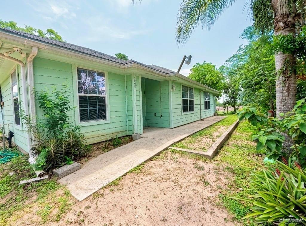 Photo 1 of 27551 Solis Road, La Feria