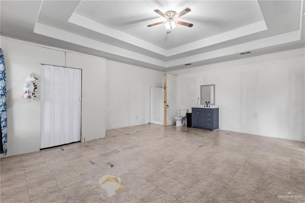 Photo 11 of 617 La Quinta Lane