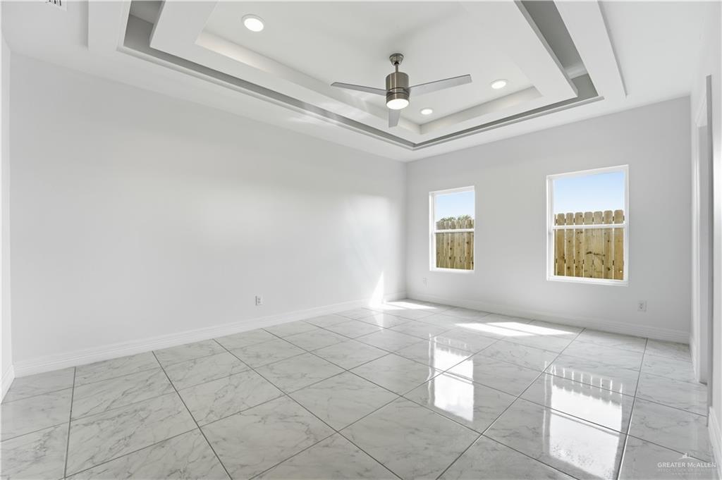 Photo 8 of 3200 Auburndale Avenue