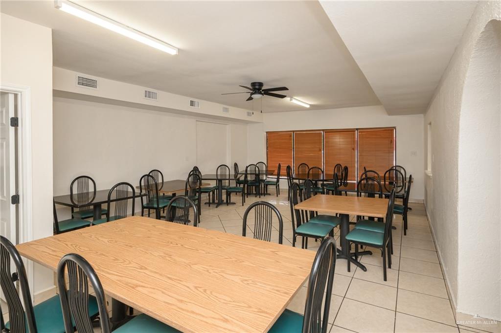Photo 6 of 267 Robertson Street