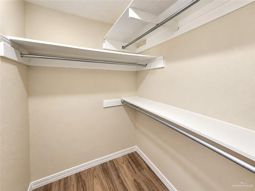 Photo 10 of 2101 Jonquil Avenue