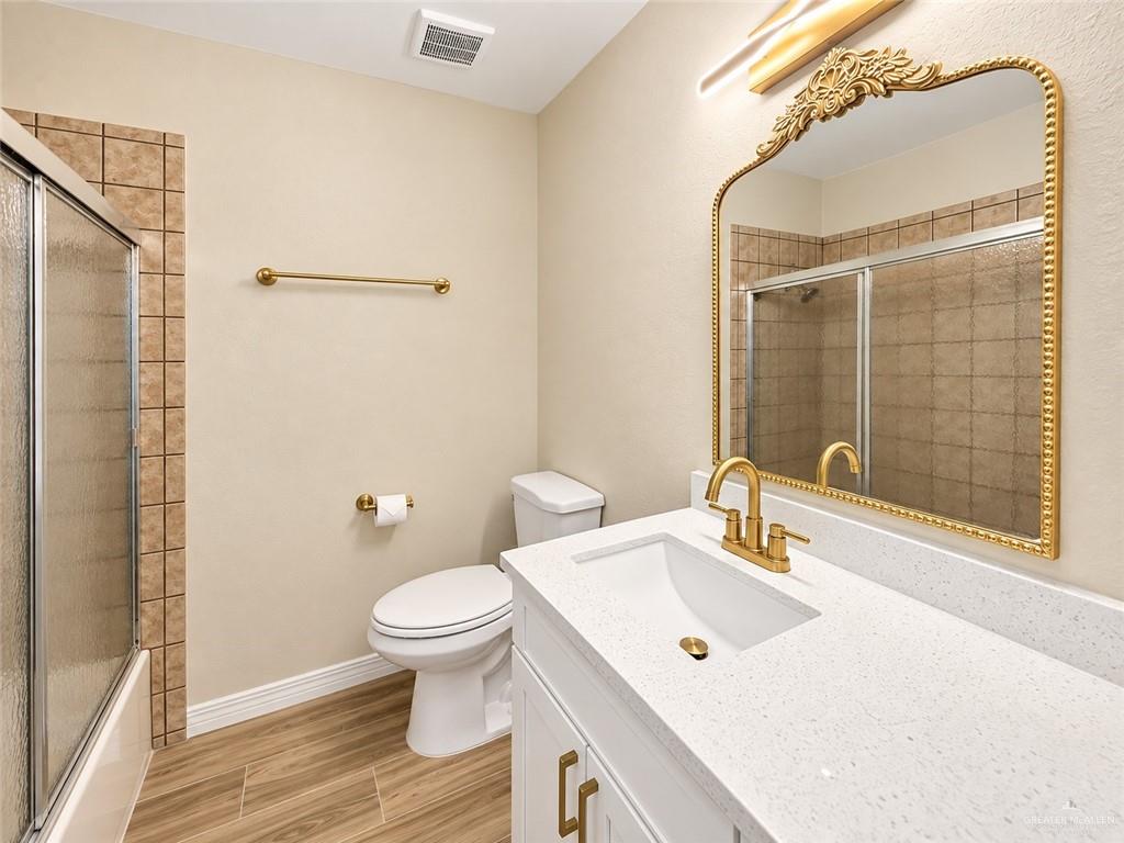 Photo 12 of 2101 Jonquil Avenue