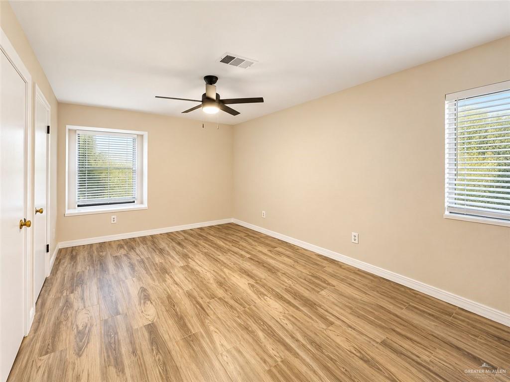 Photo 13 of 2101 Jonquil Avenue