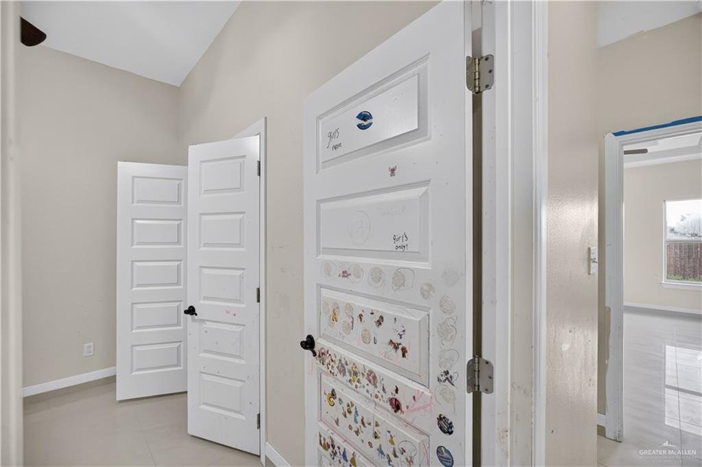 Photo 18 of 4112 Sherman Street