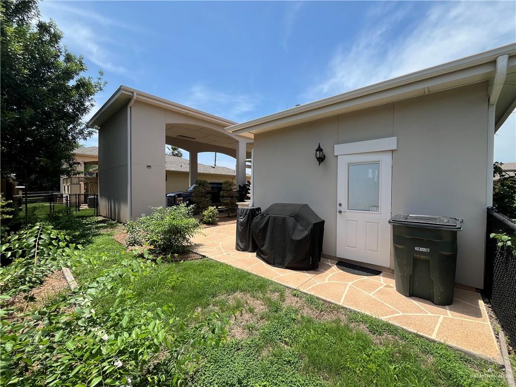 Photo 11 of 2107 Kingfisher Lane