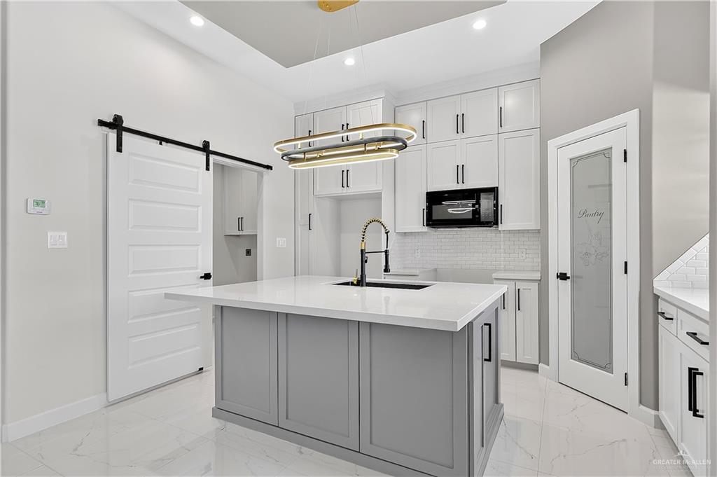Photo 6 of 5713 Gira Del Sol Street