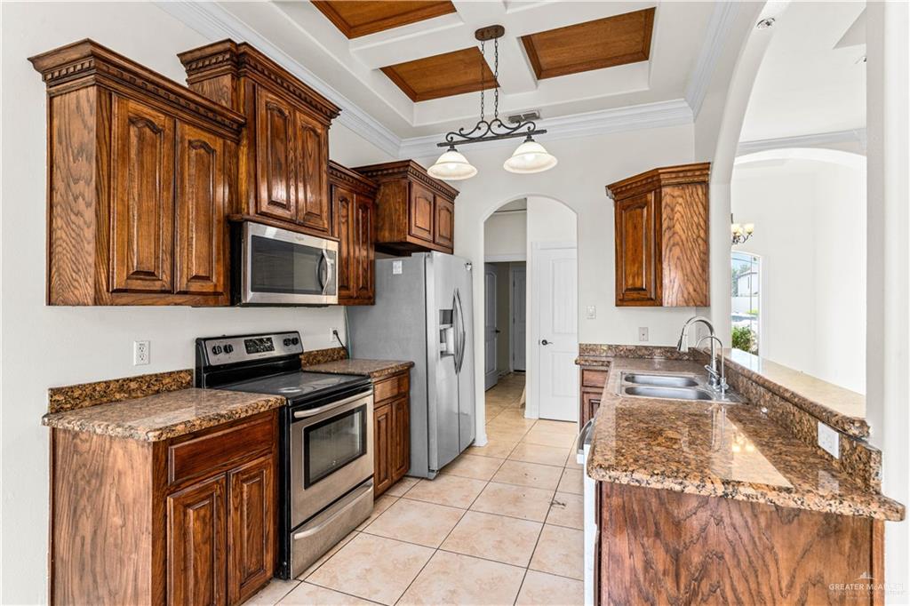 Photo 4 of 214 17th Street