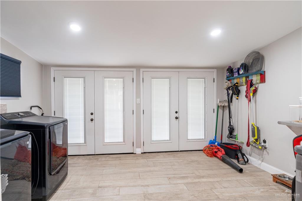 Photo 13 of 704 8th Street