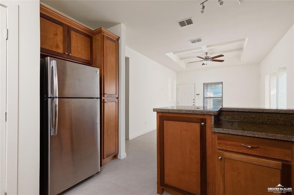 Photo 8 of 2705 Franklin Avenue