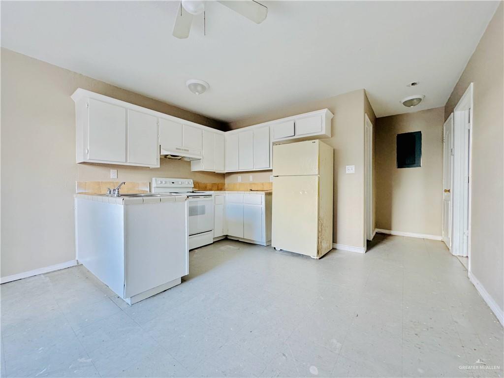 Photo 7 of 3304 Palm Leaf Circle