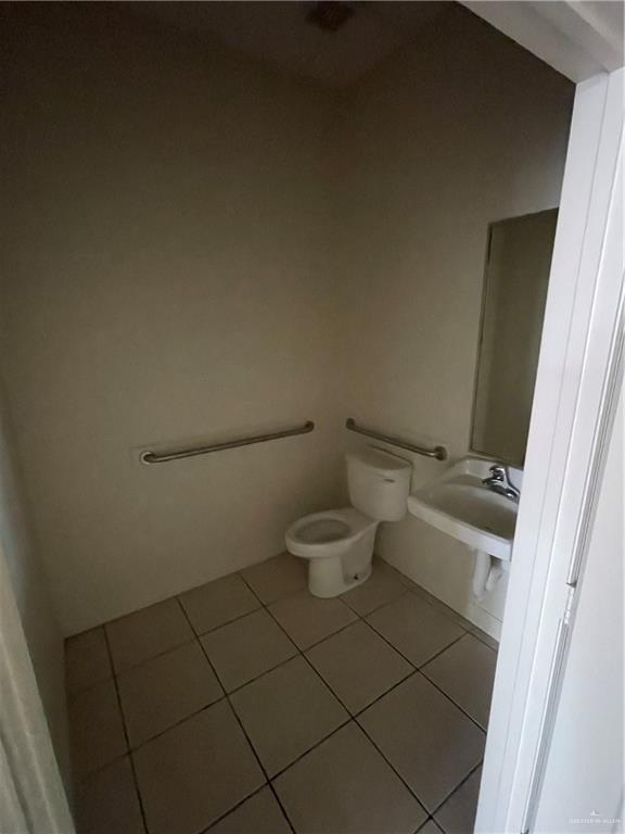 Photo 11 of 119 Pecan Street #A