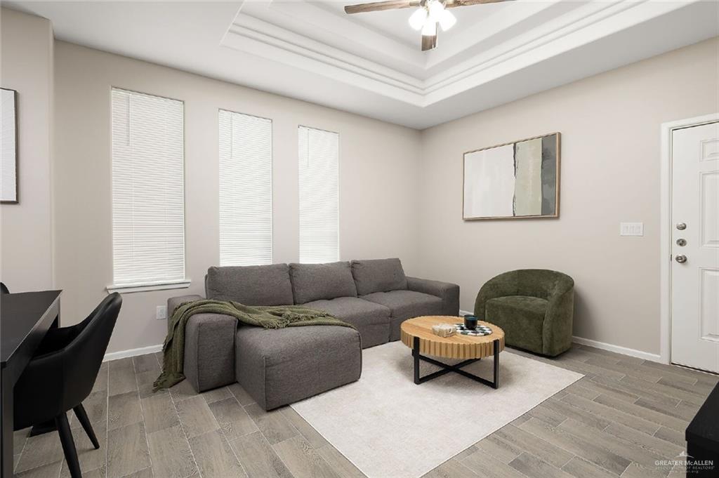 Photo 6 of 2813 Harrison Avenue #1
